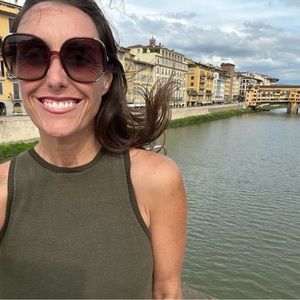 Meet your Posher, Genoa